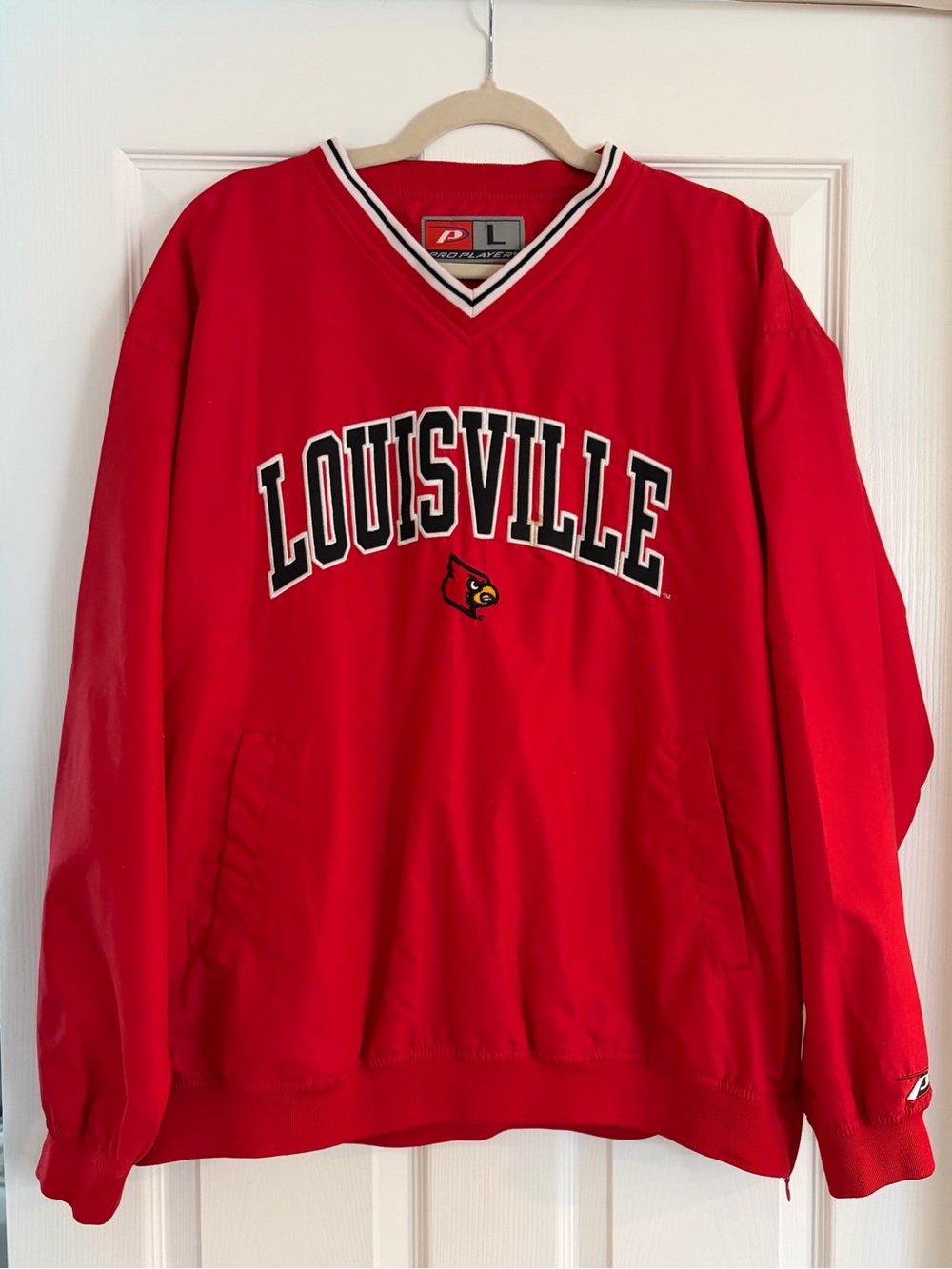 PRO PLAYER Louisville Cardinals Red V-Neck Pullover L